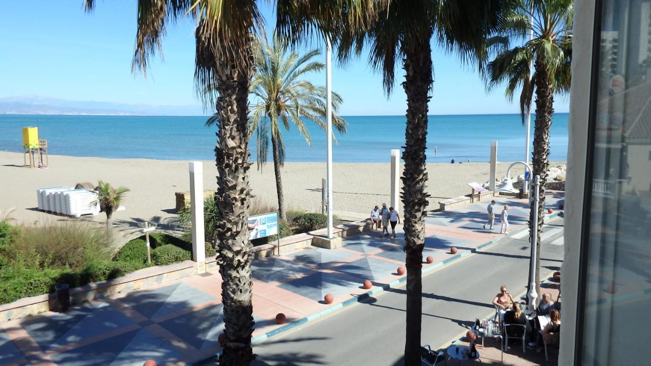 Benalmadena Beachfront Puerto Marina Sunrise 외부 사진
