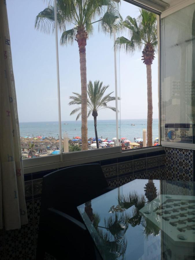 Benalmadena Beachfront Puerto Marina Sunrise 외부 사진